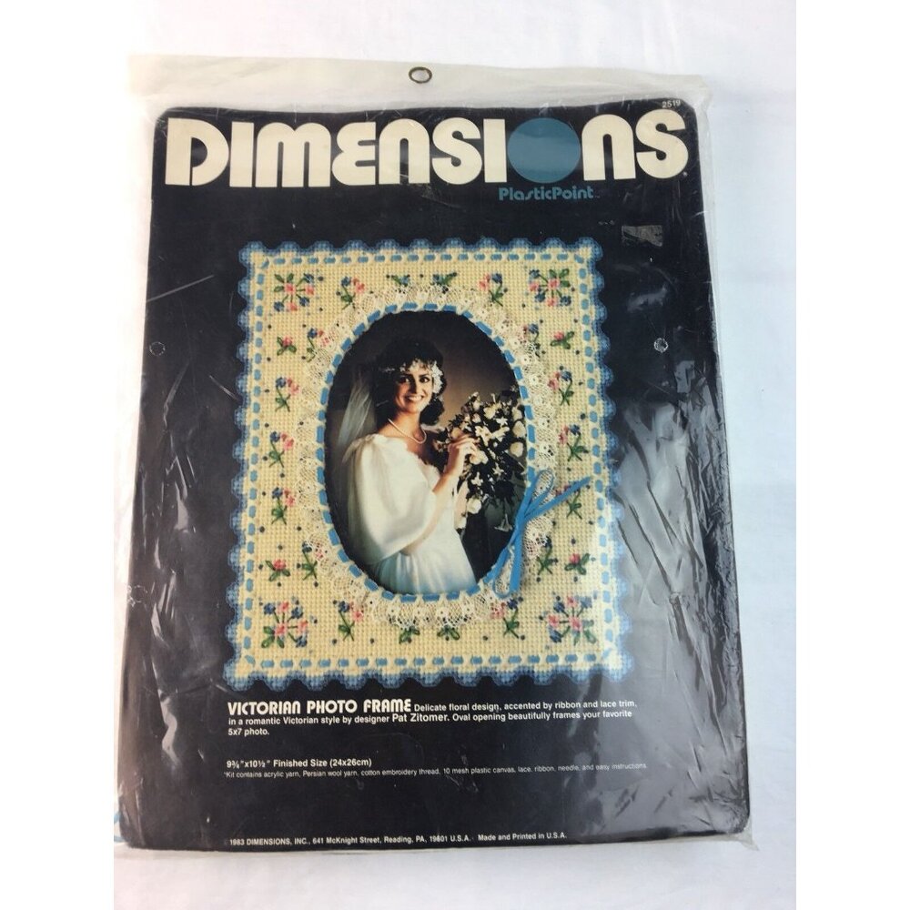 Vintage Needlepoint Kit 1983 Dimensions Plastic Victorian Photo Frame u